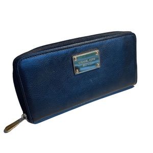 Black Leather Michael Kors Wallet